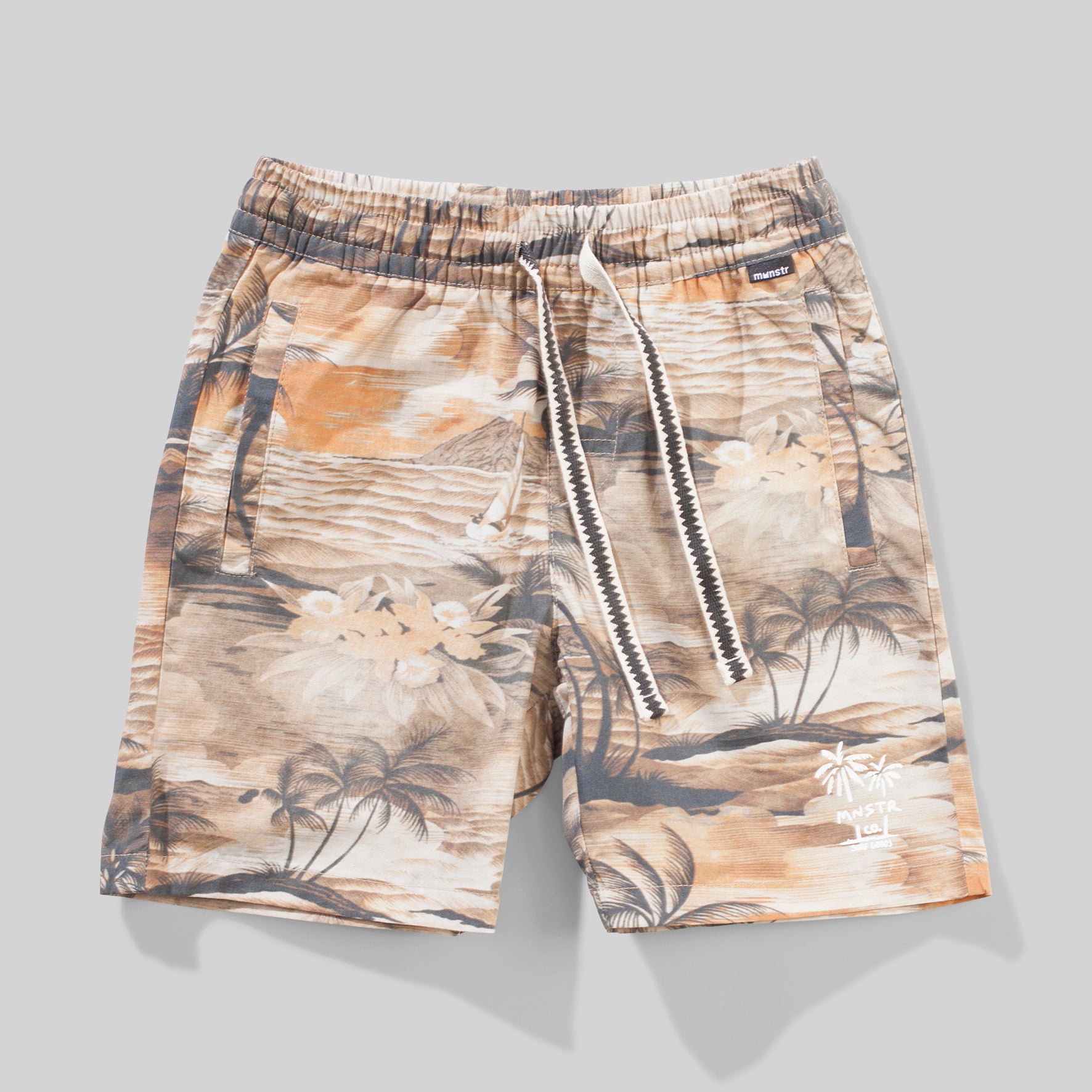 OASIS WALK SHORT