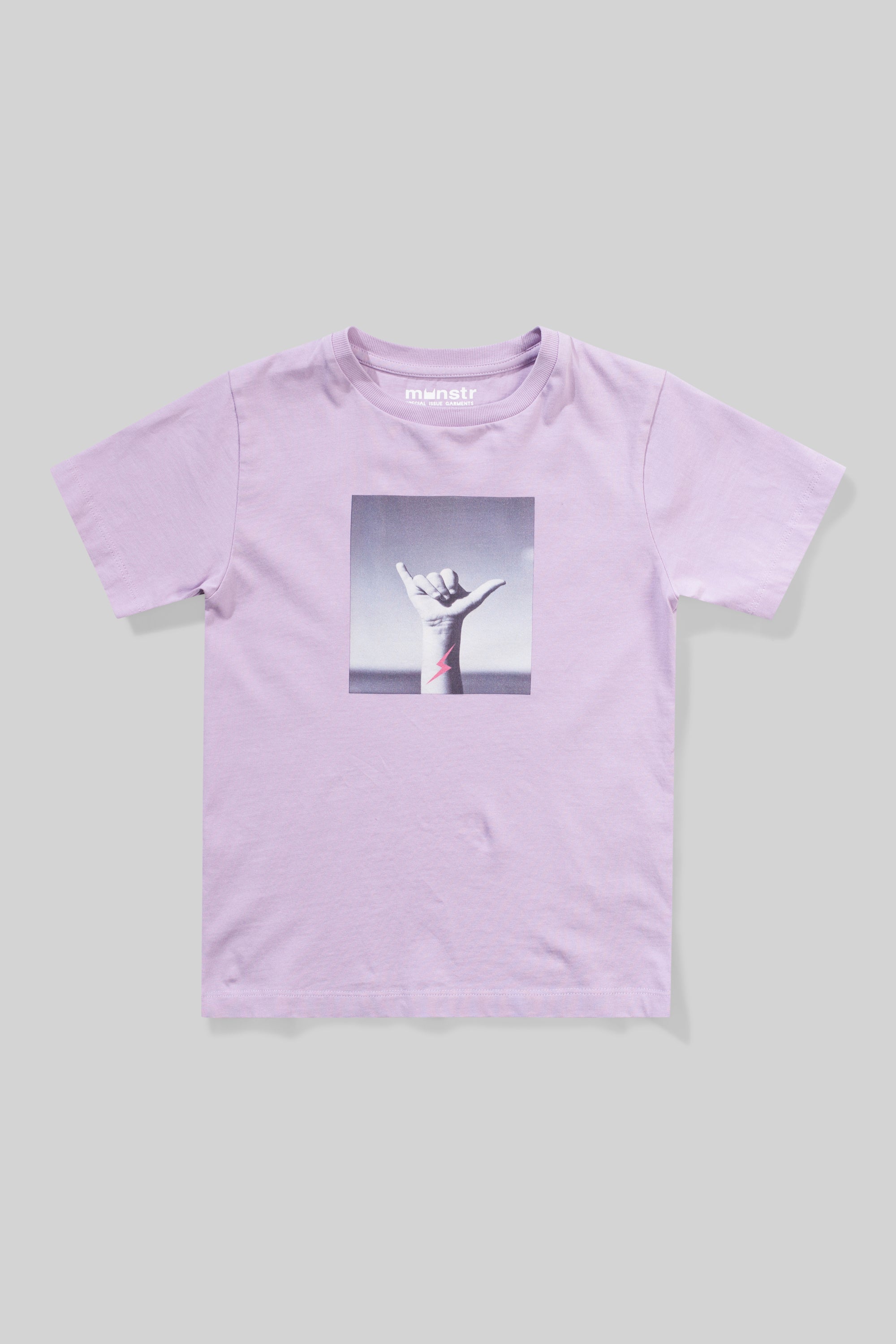 HANGIN TEE