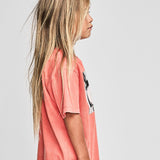 BEACHSIDE TEE